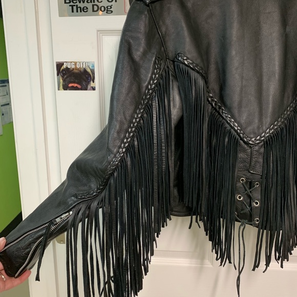 Ladies short leather coat! - Picture 4 of 5